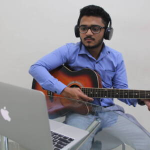 Online Guitar class image_1 (1)